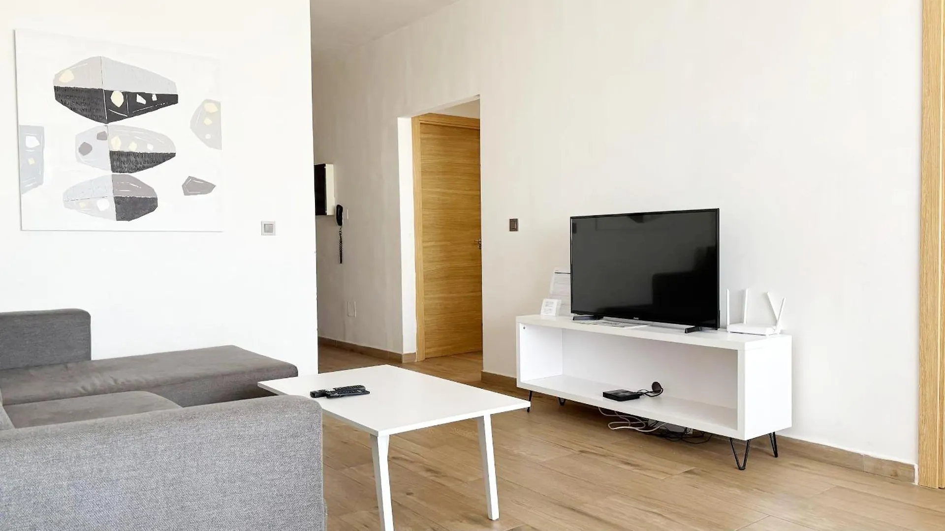 Dakar By Days - Dbd009 Appartement Anita 3 Chambres 0*,